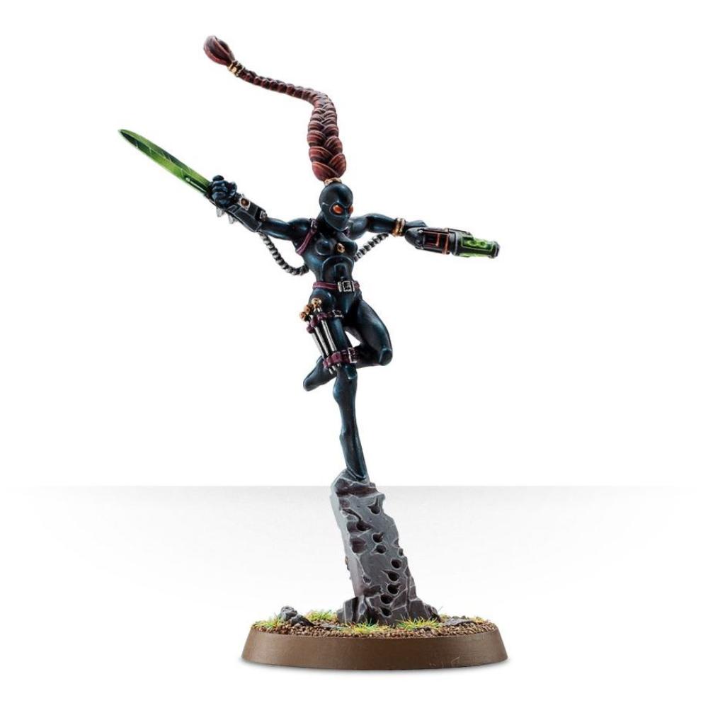 WARHAMMER 40,000 IMPERIAL AGENTS CALLIDUS ASSASSIN PAINTED 1
