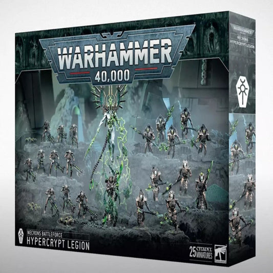 Warhammer 40,000 game box with warrior figurines on a dark background